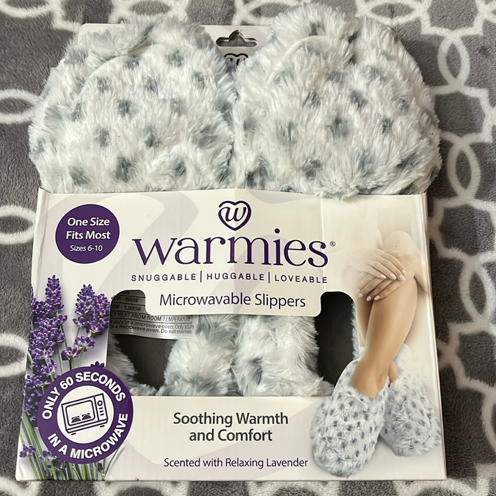 Warmies Lavender Microwavable Women's Slippers - Light Gray Plush